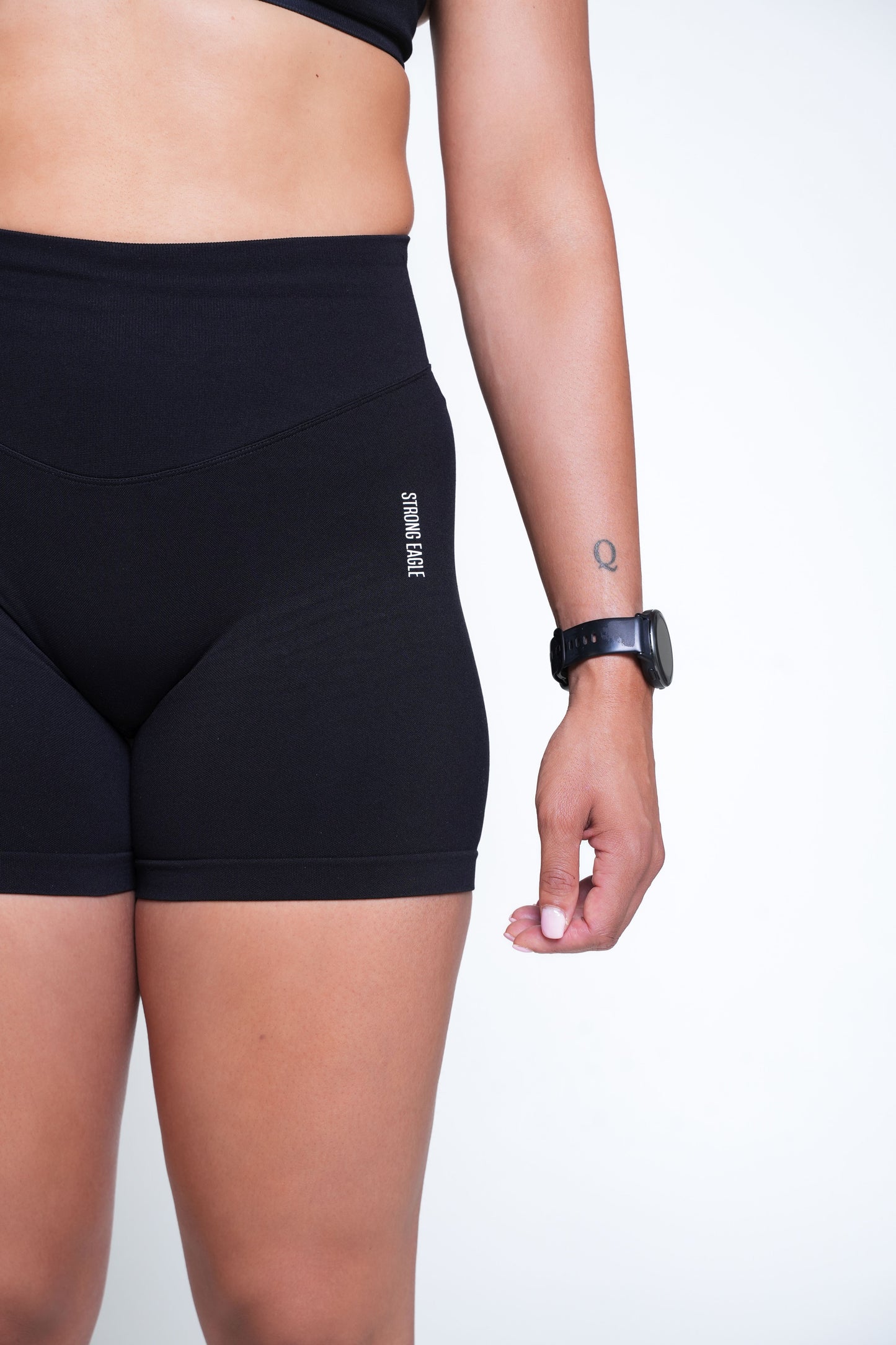 Elevate Short - Jet Black