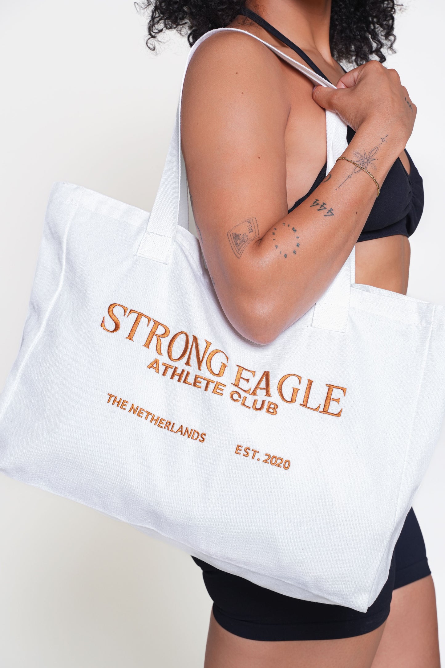 Strong Eagle Athlete Club - Tote Bag - Creme