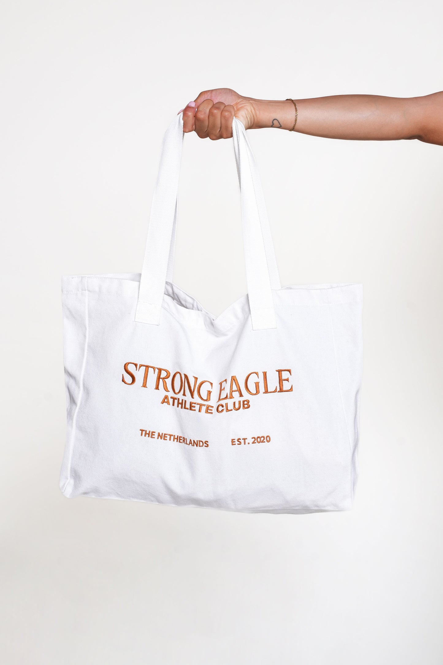 Strong Eagle Athlete Club - Tote Bag - Creme