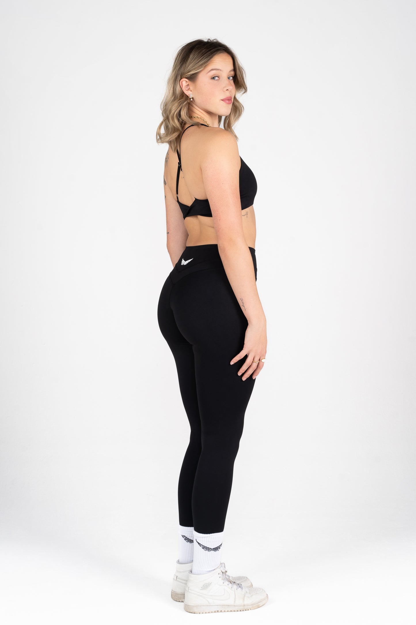 Strive Legging - Charcoal Black