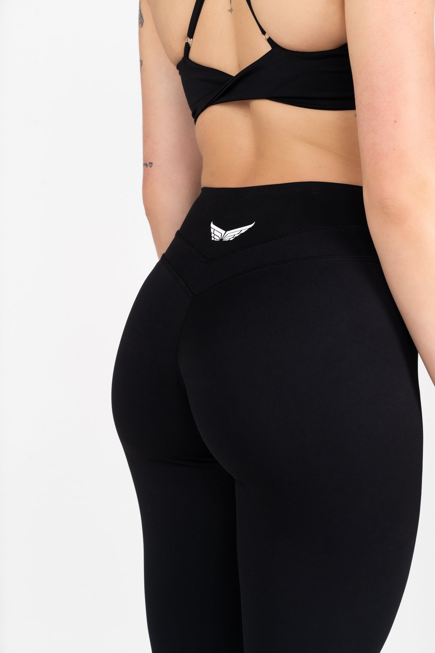 Strive Legging - Charcoal Black