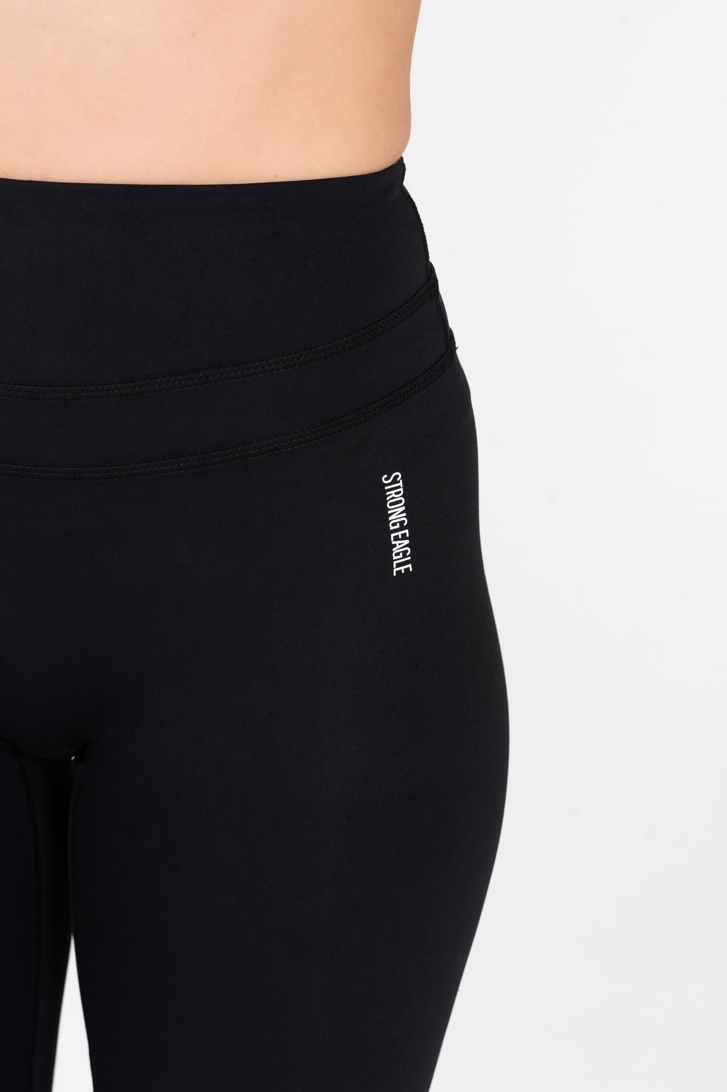 Strive Legging - Charcoal Black