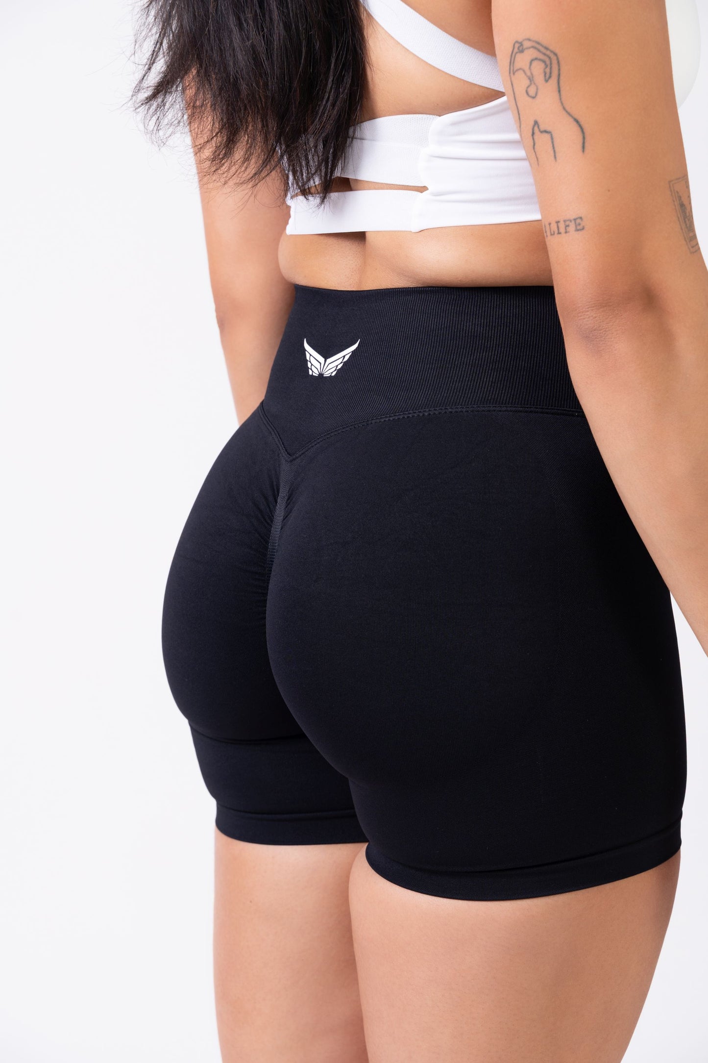Essential Short - Onyx Black