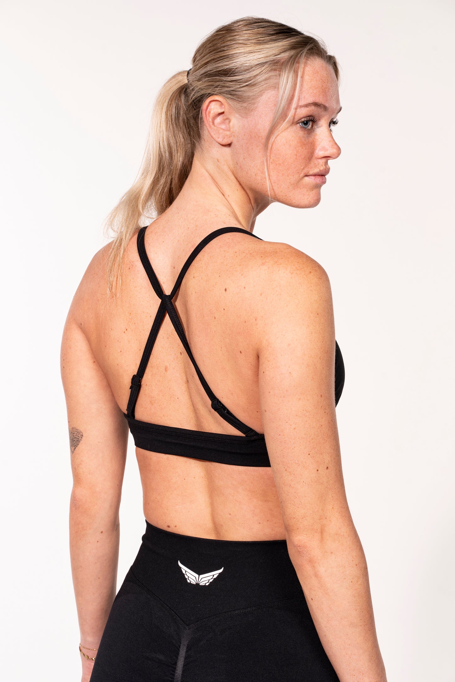 Elevate Bra - Jet Black