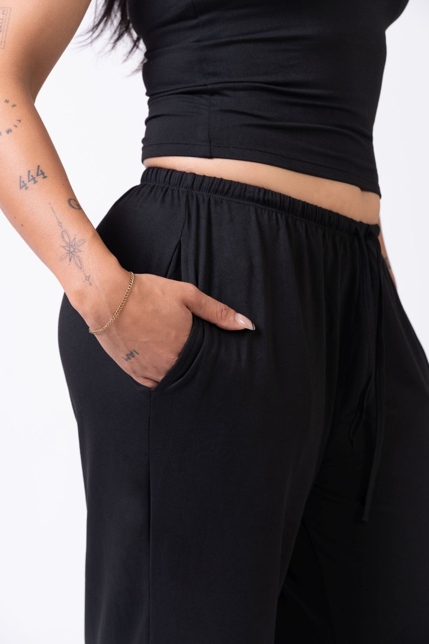 Flow Straight Leg Pants - Soft Black